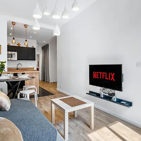 Appartement Renting - Rossetti - Modern Haven Heart Of Old *